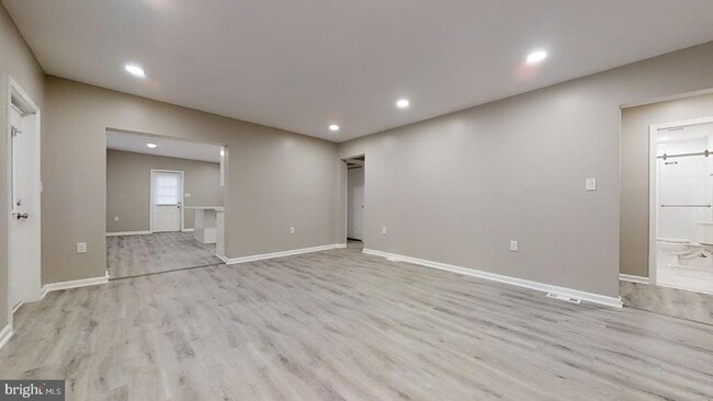 Photo - 8304 Maplewood Dr