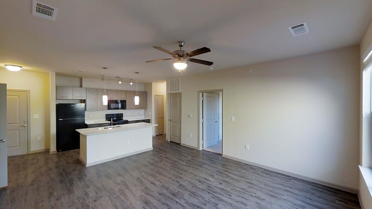 Photo - The Maywood Apartments