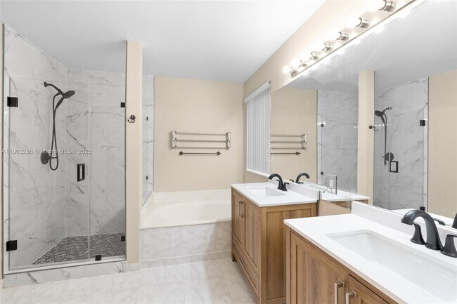 Photo - 4490 Foxtail Ln