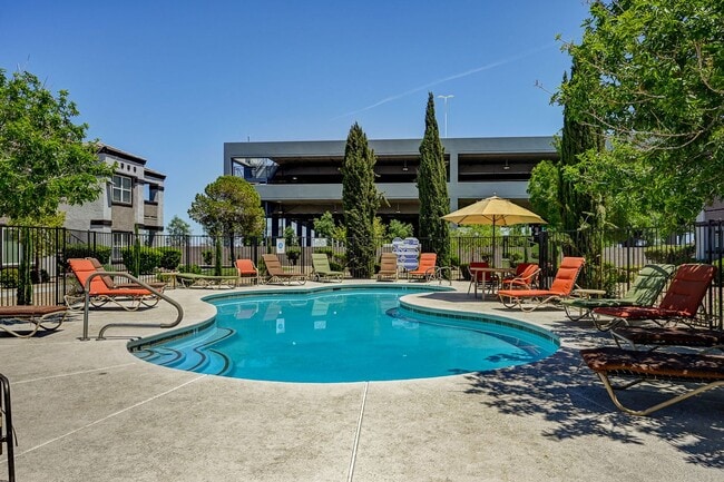 Photo - Beautiful unfurnished 2 bedroom in the Sou... Unit 1089 - Tuscano 1089