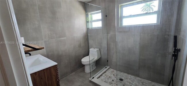 Photo - 201 NE 2nd Ave Unit 1