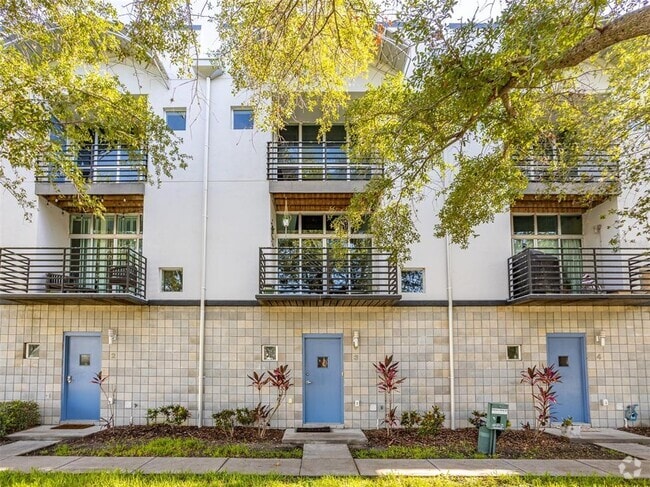 Building Photo - 5008 S MacDill Ave Unit 3 Rental