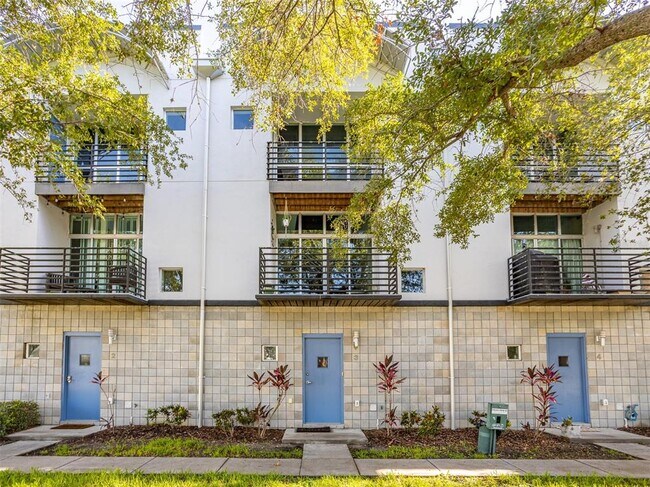 Photo - 5008 S MacDill Ave Unidad 3 Rental