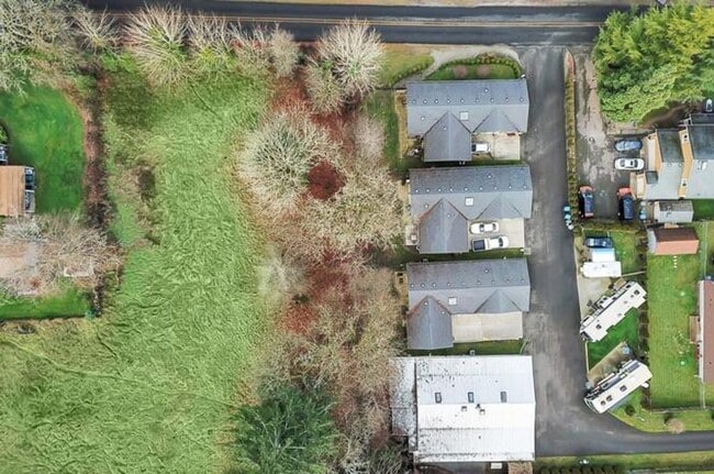 Building Photo - Fruitland MHP LLC Unit 7502