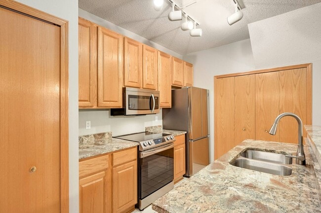 Photo - 8347 Kimball Dr