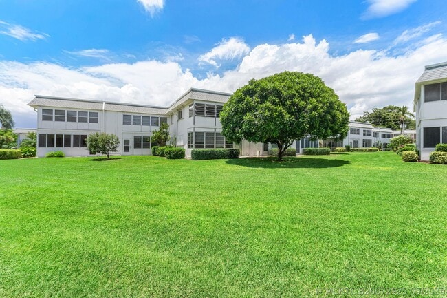 Photo - 3120 Lake Osborne Dr