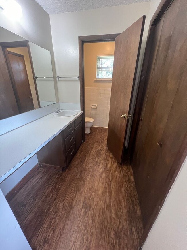 Photo - 3 Bed 1.5 Bath, Has large extra room that ...