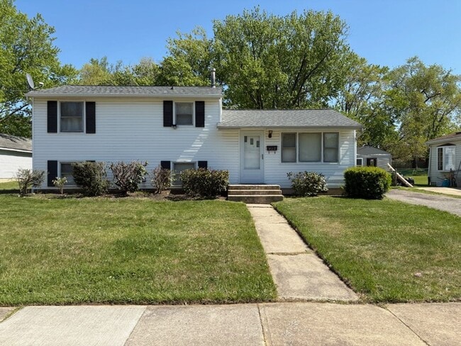 Building Photo - 3-bedroom, 1-bath single-family home in Aberdeen, MD.