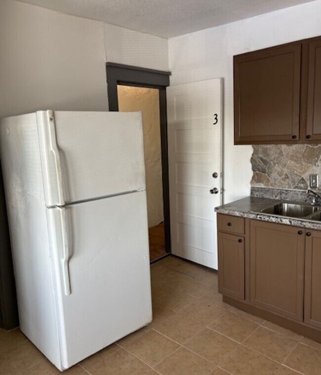 Photo - Reently Remodeled Quadruplex - Great Location Unidad Hemphill