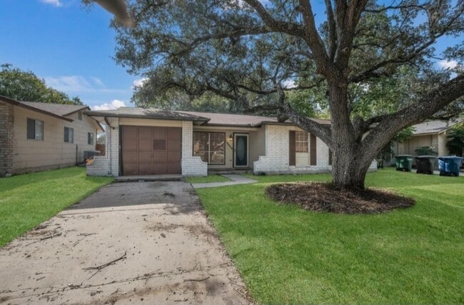 Photo - 13538 Bret Harte St