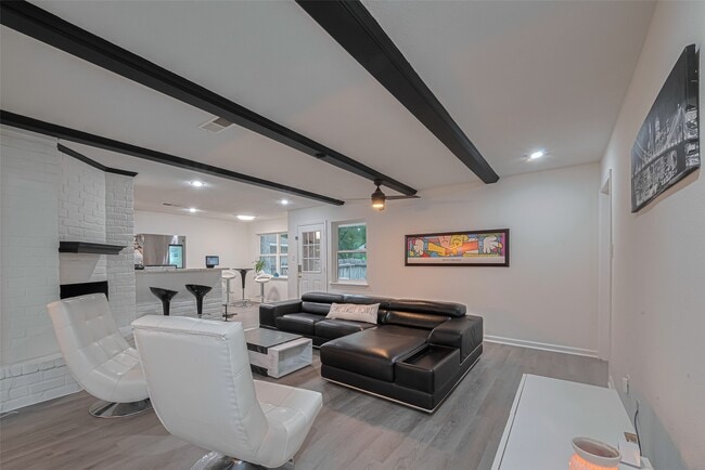 Photo - 12602 Westleigh Dr