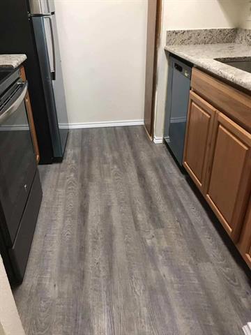 Building Photo - 6050 Melody Ln Unit 317