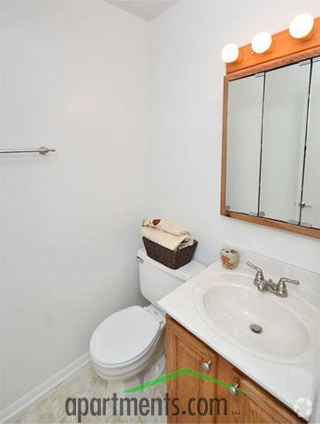 Bathroom - Tide Mill Apartments