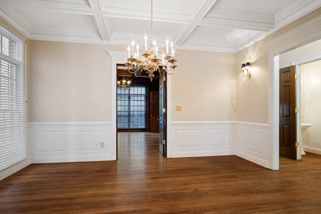 Photo - 312 N Brentwood Blvd