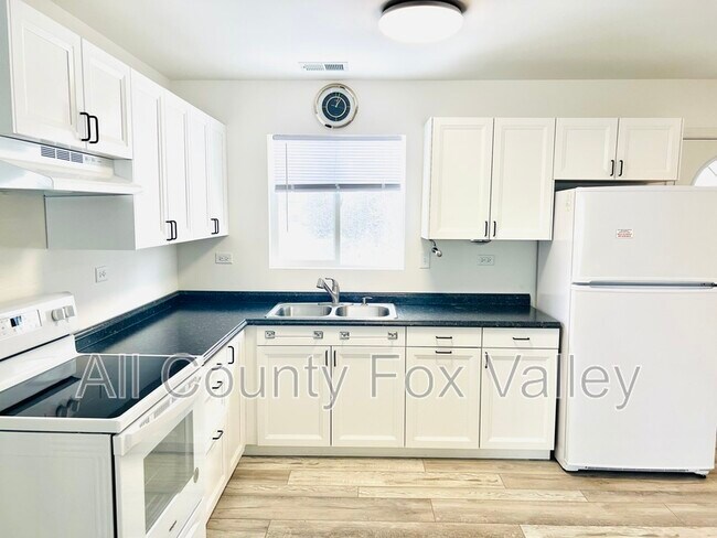 Photo - 284 W Windsor Terrace Unit 1