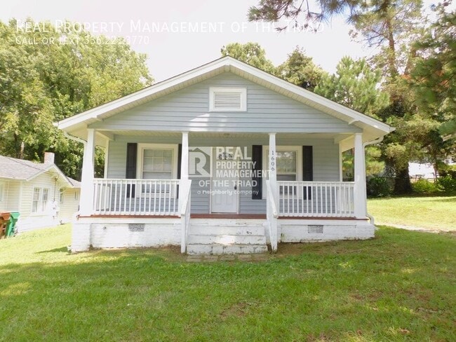 Photo - 1606 N Hamilton St House
