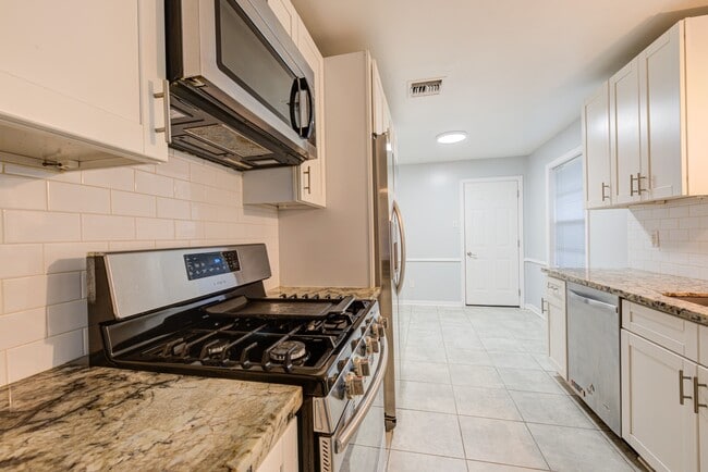 Photo - 7130 Carvel Ln