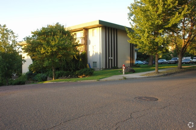 Photo - 1622 W 7th Ave