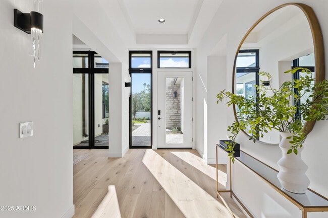 Photo - 1538 W Wagon Wheel Dr