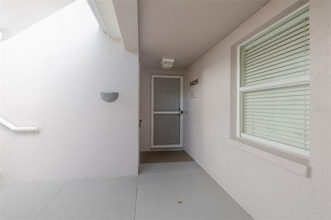 Photo - 5609 Sheffield Greene Cir Unit 5609