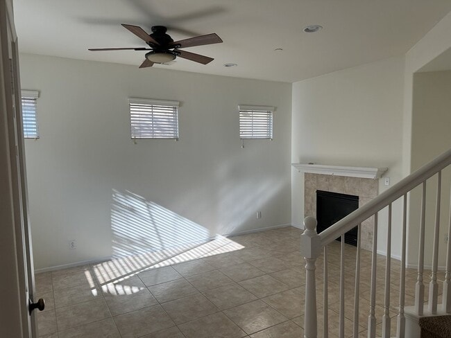 "Charming 3-Bedroom Riverside Retreat with 2.5 Baths – 1598 Sq Ft of Comfort on Winterberry Drive!"