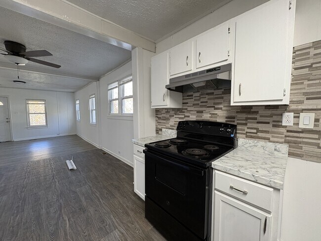 Photo - 1964 Bethel Ave