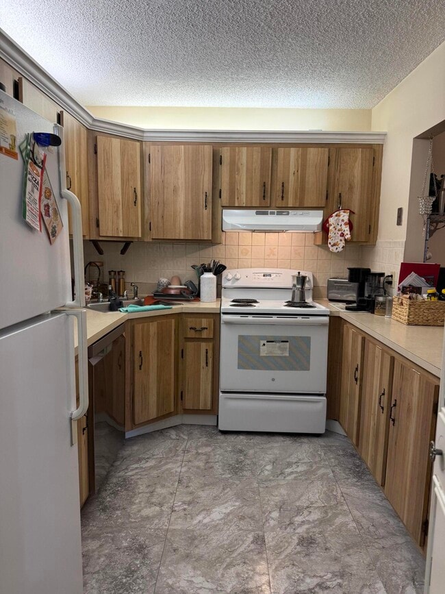 Photo - 329 Knotty Pine Cir Unit A-1