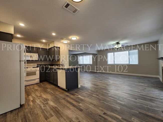 Photo - GORGEOUS~UPDATED~ 3 BEDROOM 2 BATH IN THE ...