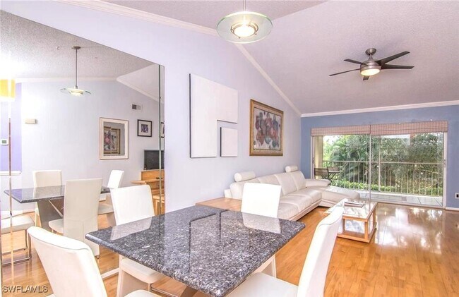 Building Photo - 613 Squire Cir Unit 202