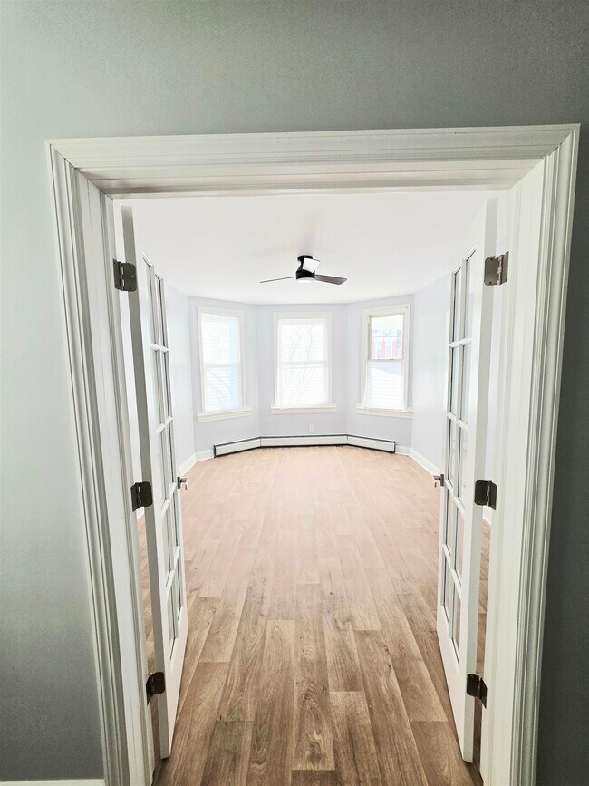 Photo - 130 Grant Ave