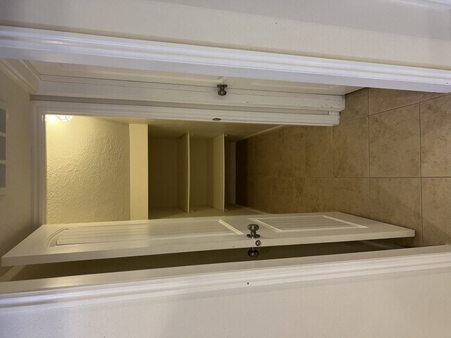 Photo - 1035 W 1000 N St