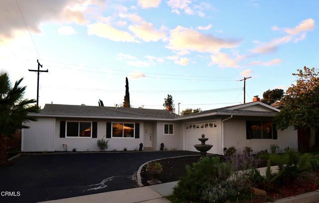 Photo - 75 Maxine Ave