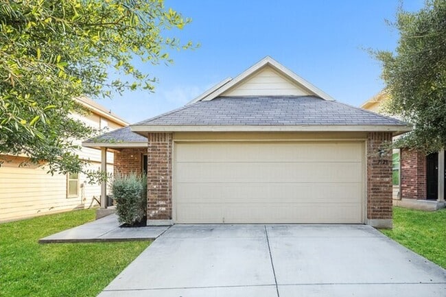 Building Photo - 7523 Whispine