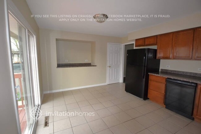 Photo - 337 E Fullerton Ave