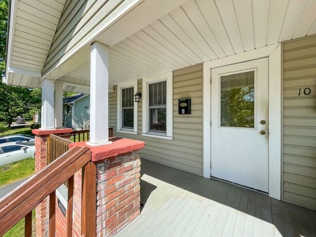 Photo - 10 Latta St