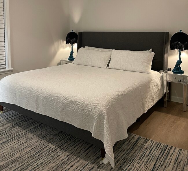 Photo - 106 Morgan Ln