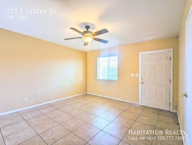 Photo - 321 E Lester St