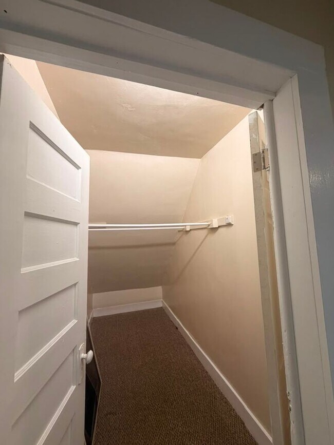 64 Ellsworth Ave Unit 3rd floor