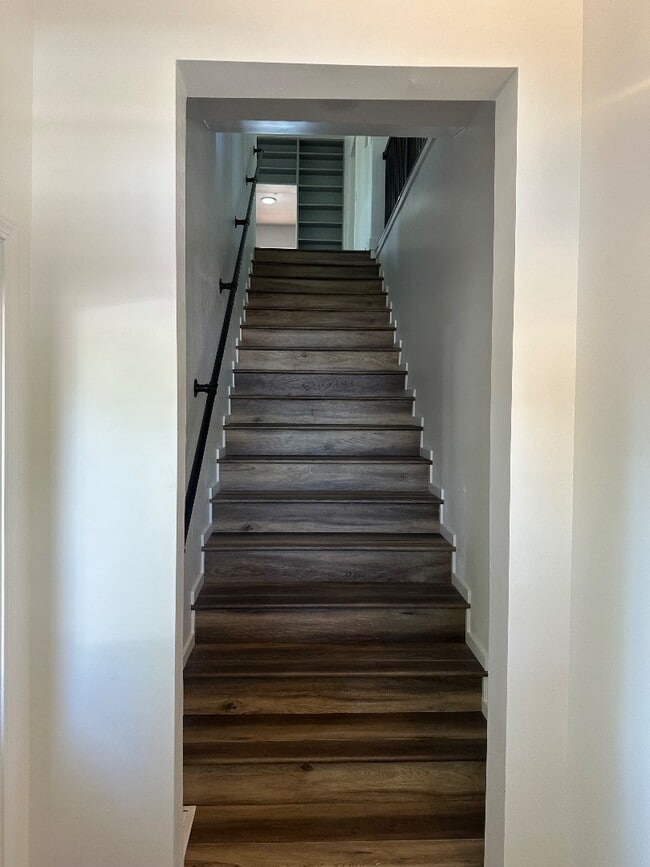 Photo - 141 Vine St Unit 2