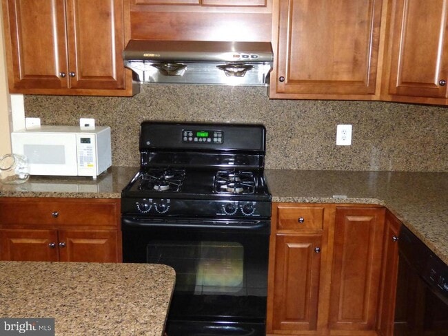 Photo - 42140 Black Hills Pl