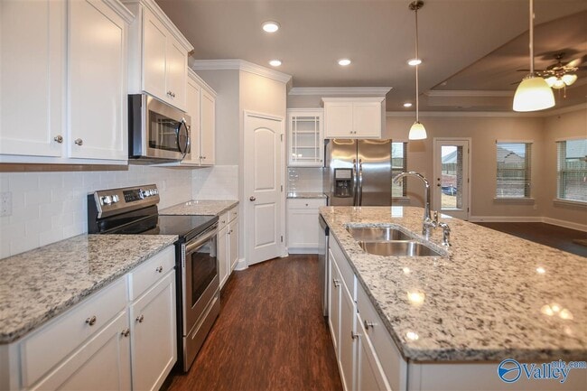 Photo - 275 Caudle Dr