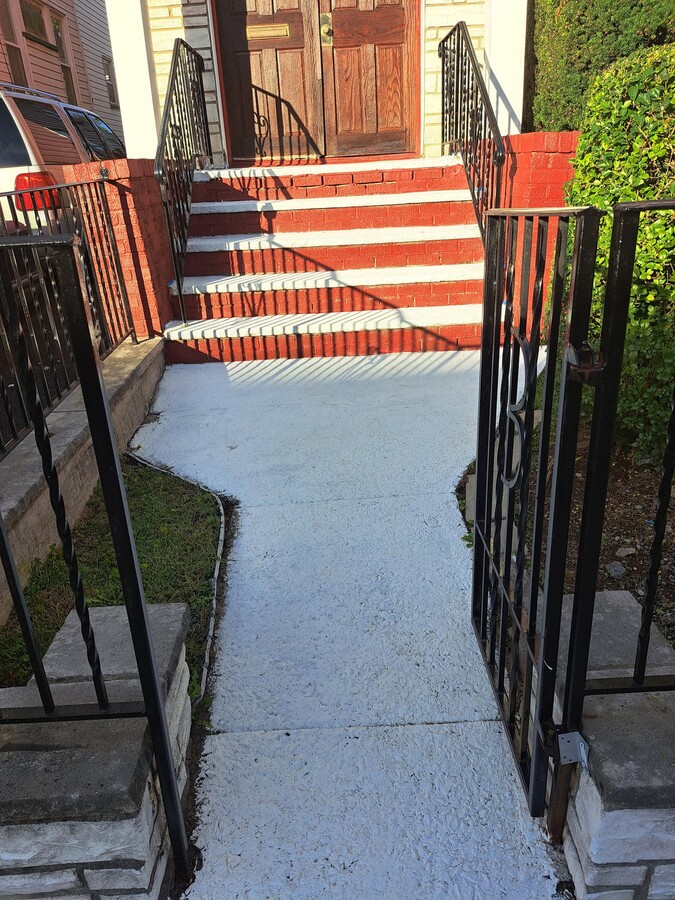 Photo - 283 Pomona Ave
