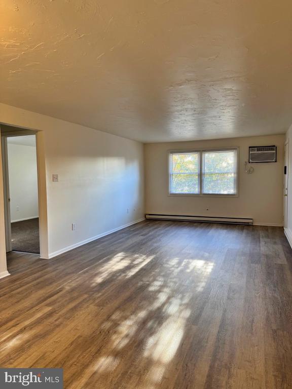 Photo - 2009 N Susquehanna Trail Unit F