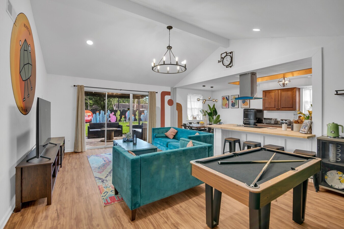 Photo - 5755 Cartagena St