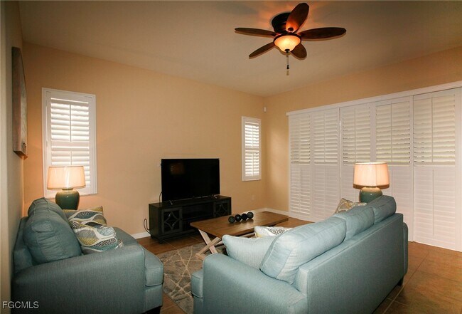 Photo - 11070 Esteban Dr