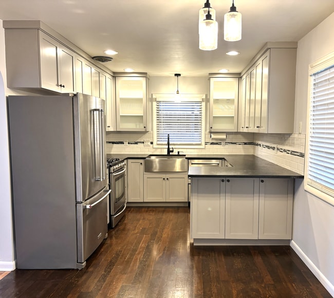 Building Photo - 1617 S Leadville Ave