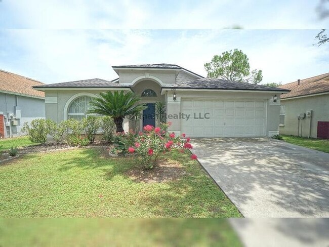 Building Photo - Charming 3 Bed, 2 Bath Home with Pond View...