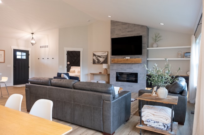 Photo - 7269 Yellowstone Dr