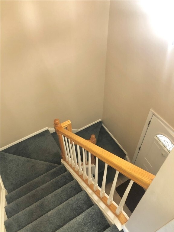 Building Photo - 104 Norwich Dr