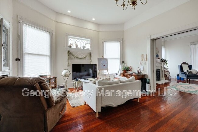 Photo - 295 Oglethorpe Ave